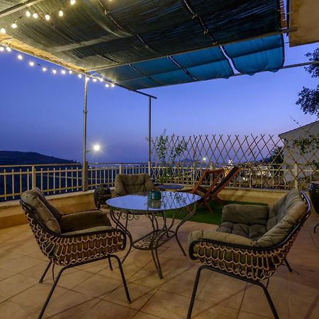 Hostal Nazari Cogollos De La Vega Esterno foto