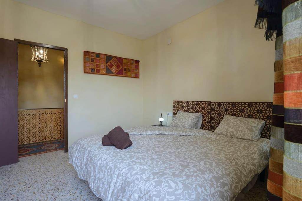 Hostal Nazari Cogollos De La Vega Esterno foto
